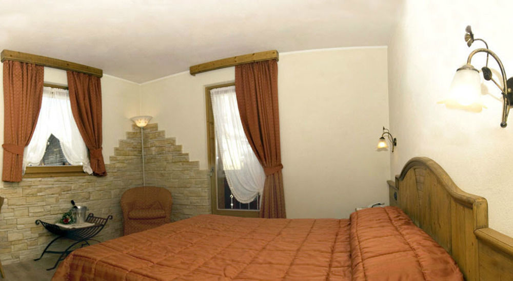 Hotel Costanza Mountain Holiday Livigno Eksteriør billede