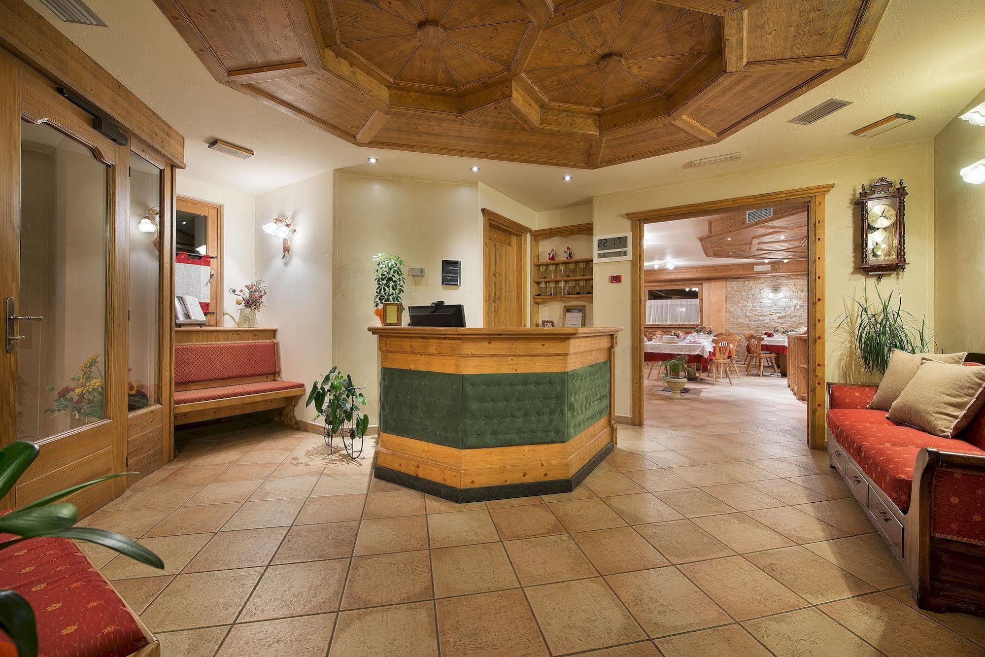 Hotel Costanza Mountain Holiday Livigno Eksteriør billede